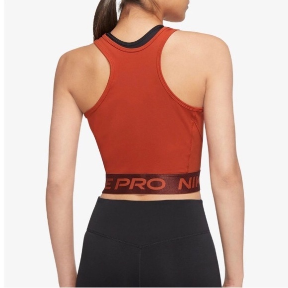 NWT! Nike Pro Women's Cinnabar Pro Dri Fit Tank Top - Size Medium 🤎 - Picture 2 of 8
